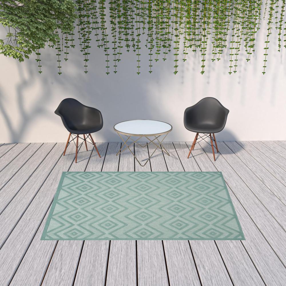 6' X 9' Aqua And Teal Argyle Indoor Outdoor Area Rug. Picture 2