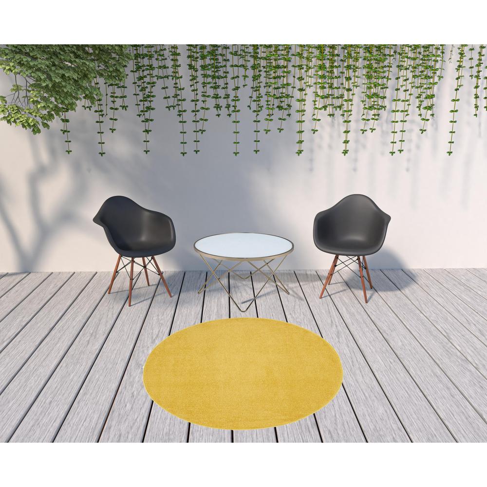 6' X 6' Yellow Round Non Skid Indoor Outdoor Area Rug. Picture 2