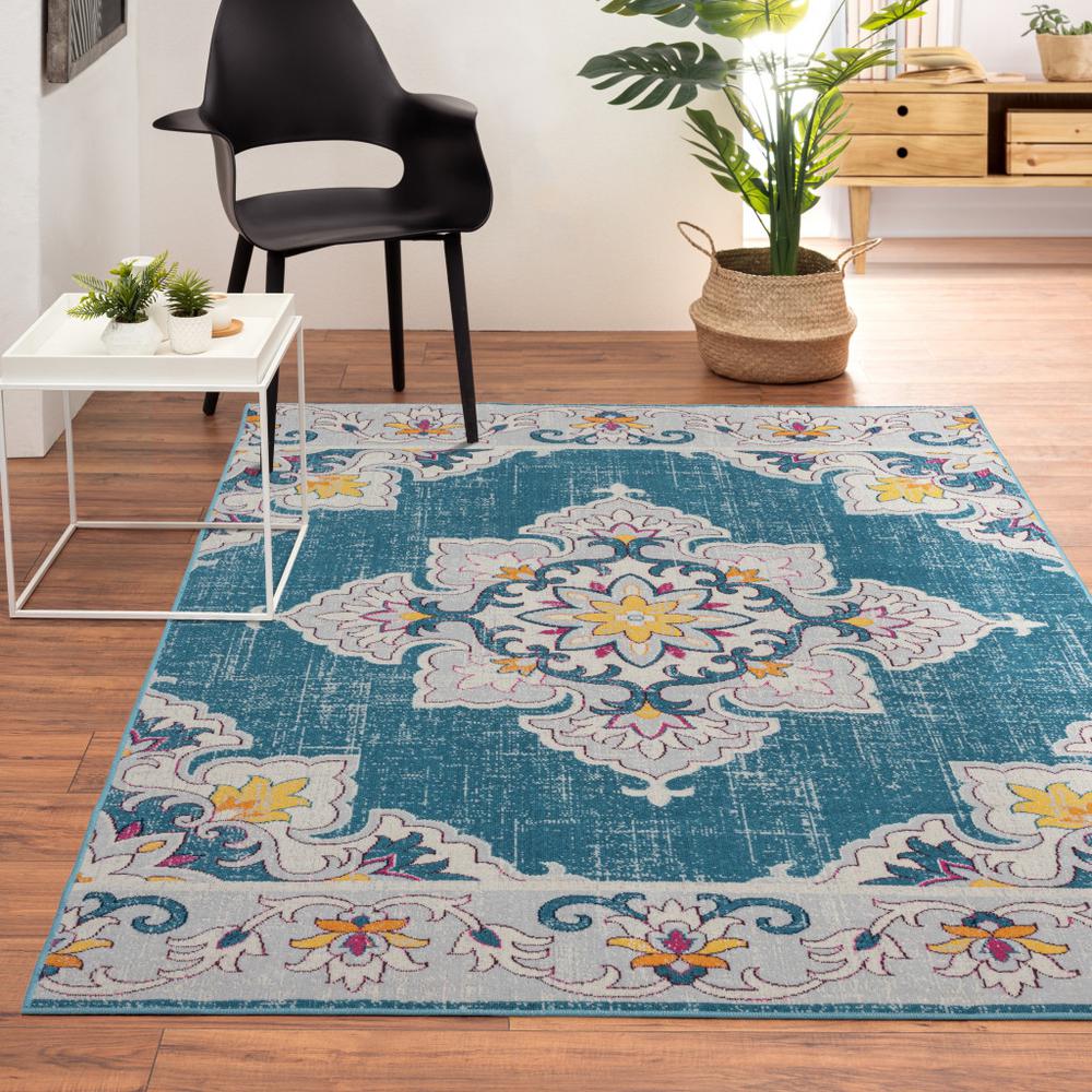 8' X 10' Blue And Ivory Floral Stain Resistant Indoor Outdoor Area Rug. Picture 8