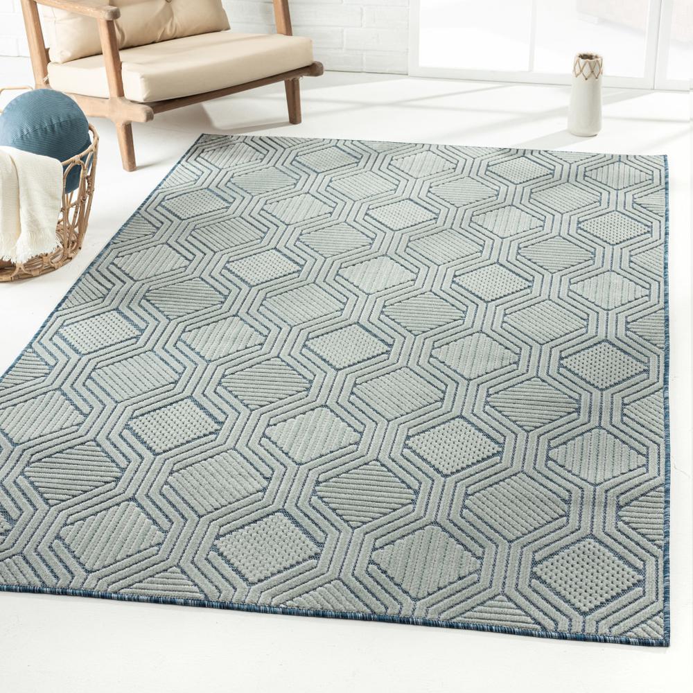 8' X 10' Blue Geometric Stain Resistant Indoor Outdoor Area Rug. Picture 1