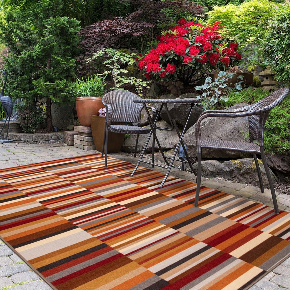 5' X 8' Taupe Striped Stain Resistant Non Skid Indoor Outdoor Area Rug. Picture 7