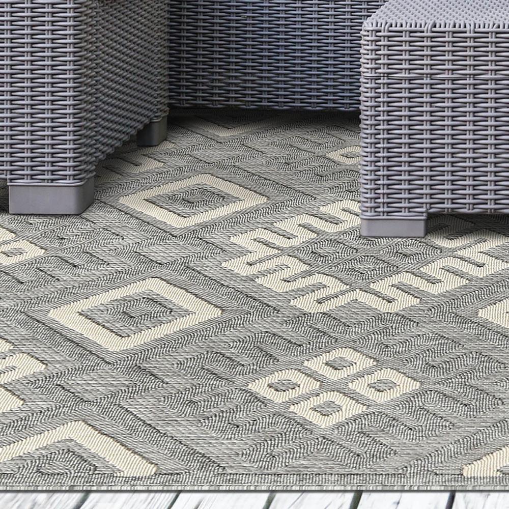 5' X 7' Grey Geometric Stain Resistant Non Skid Indoor Outdoor Area Rug. Picture 8