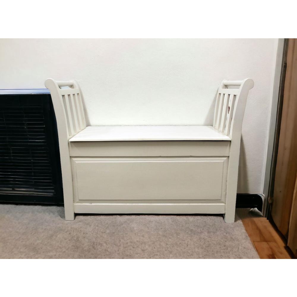 38" White Solid Wood Entryway Bench With Flip Top and High Sides. Picture 2