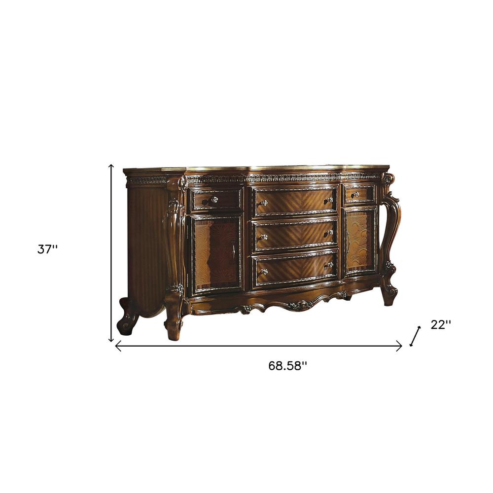 69" Honey Oak Manufactured Wood Five Drawer Dresser. Picture 4
