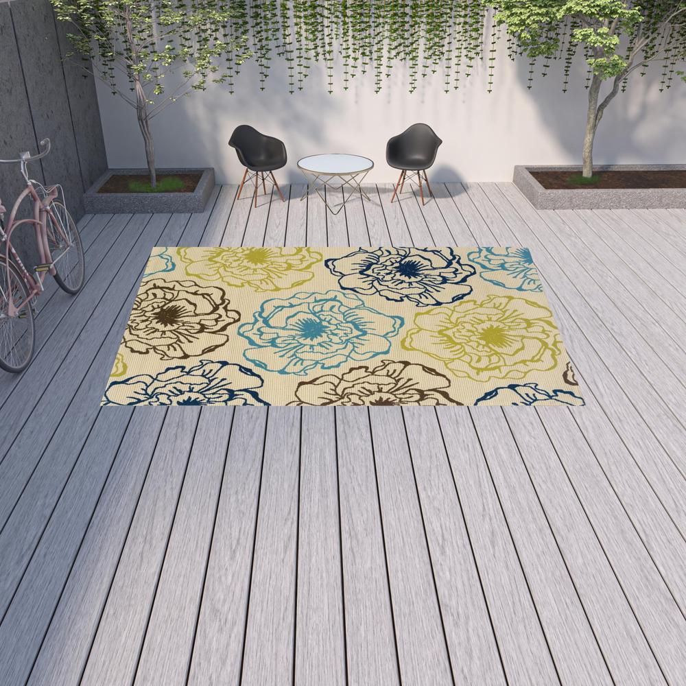 9' X 13' Green and Ivory Floral Stain Resistant Indoor Outdoor Area Rug. Picture 2