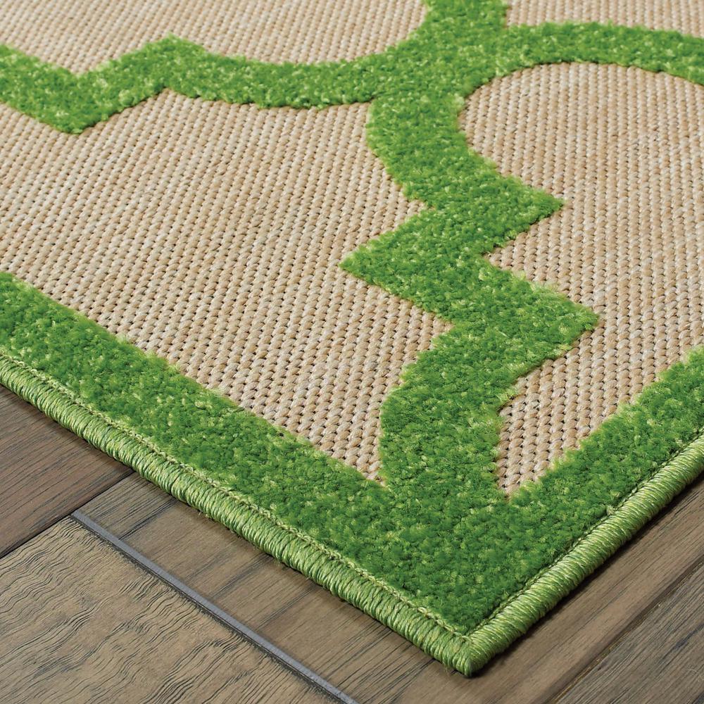 10' x 13' Green Geometric Stain Resistant Indoor Outdoor Area Rug. Picture 3