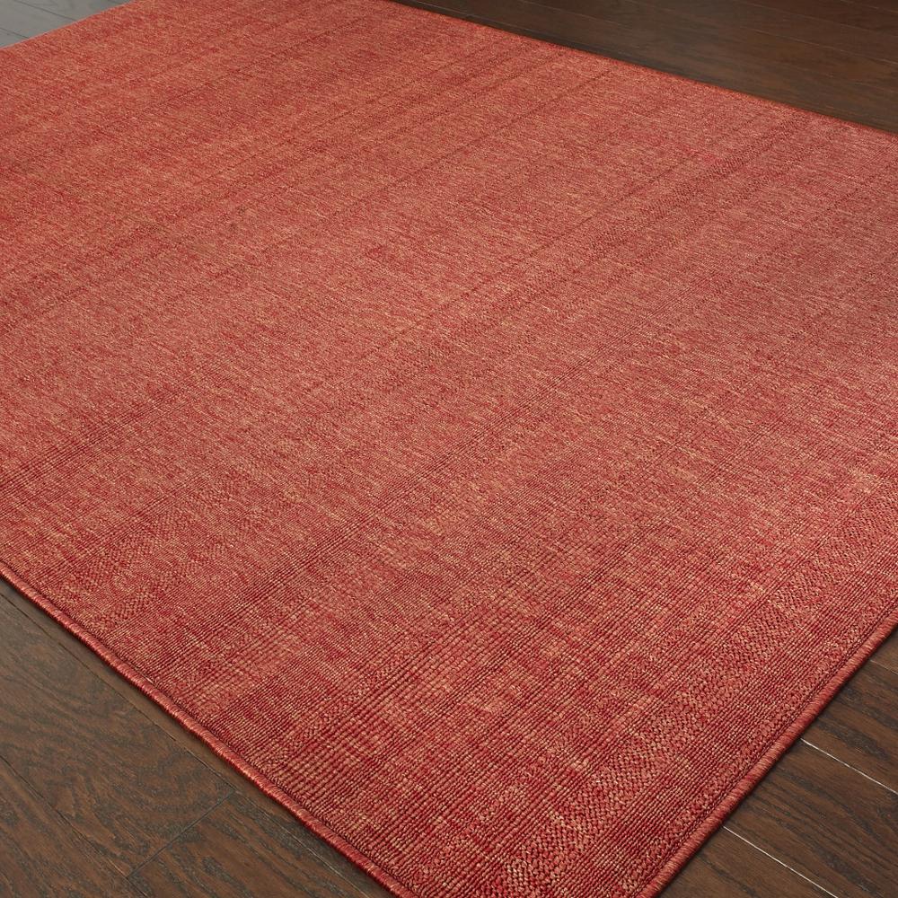 4' x 6' Red Stain Resistant Indoor Outdoor Area Rug. Picture 4