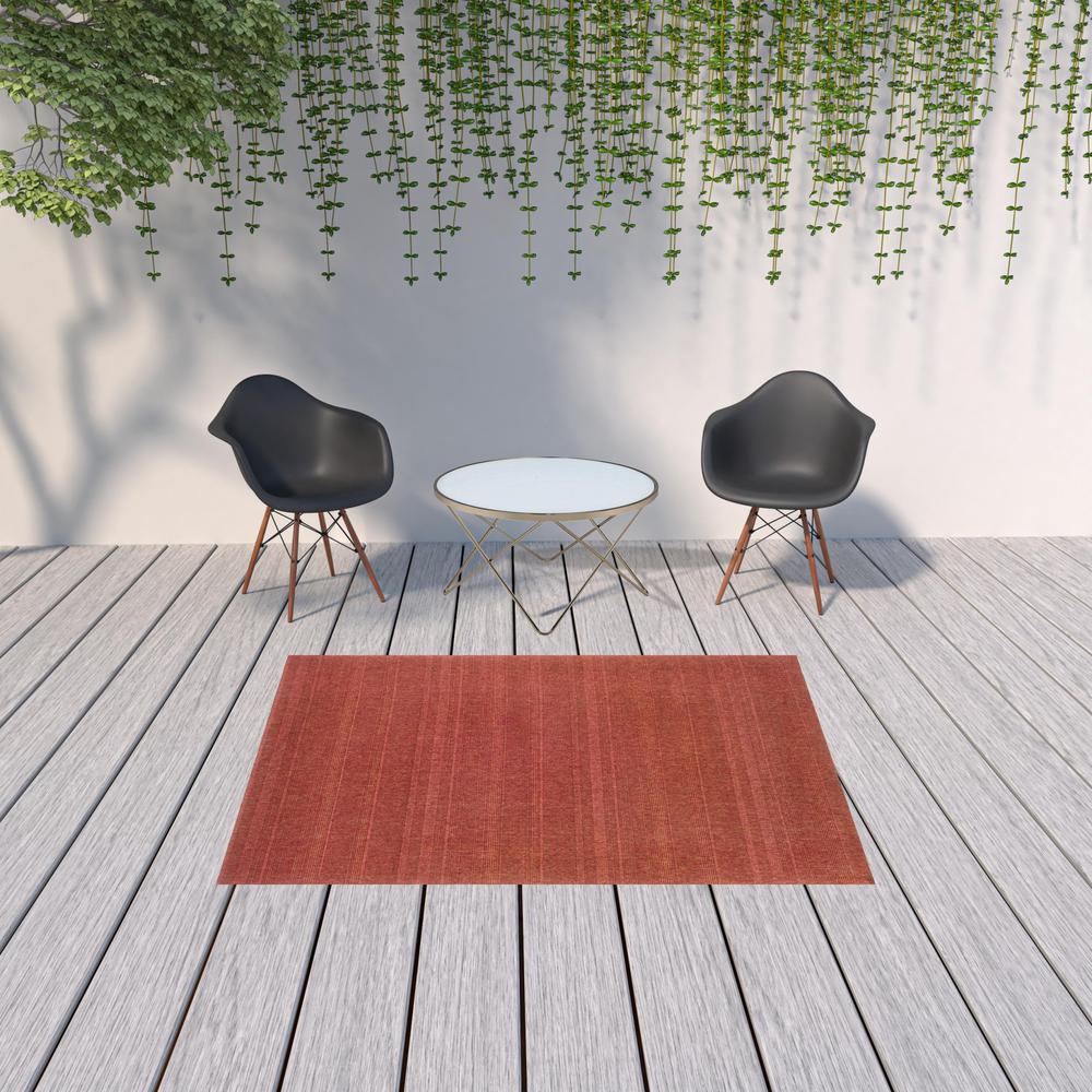 5' x 8' Red Stain Resistant Indoor Outdoor Area Rug. Picture 2