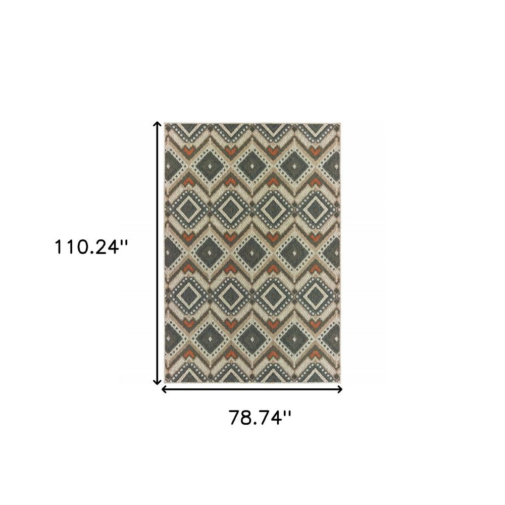 7' x 9' Gray Geometric Stain Resistant Indoor Outdoor Area Rug. Picture 9