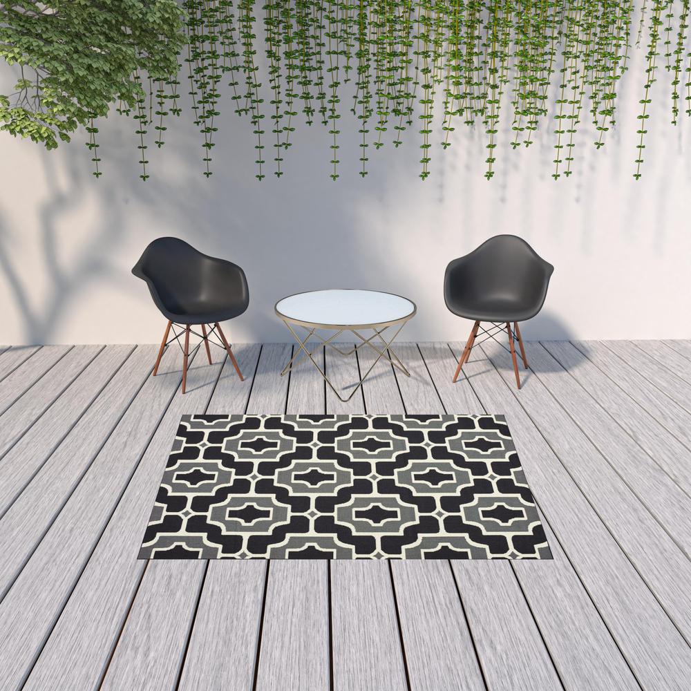 5' x 8' Black and Gray Geometric Stain Resistant Indoor Outdoor Area Rug. Picture 2