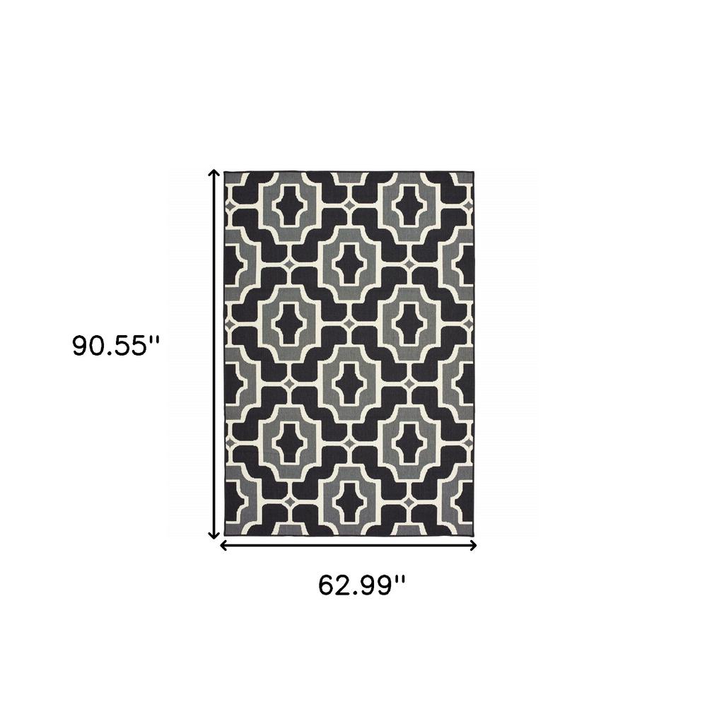 5' x 8' Black and Gray Geometric Stain Resistant Indoor Outdoor Area Rug. Picture 5