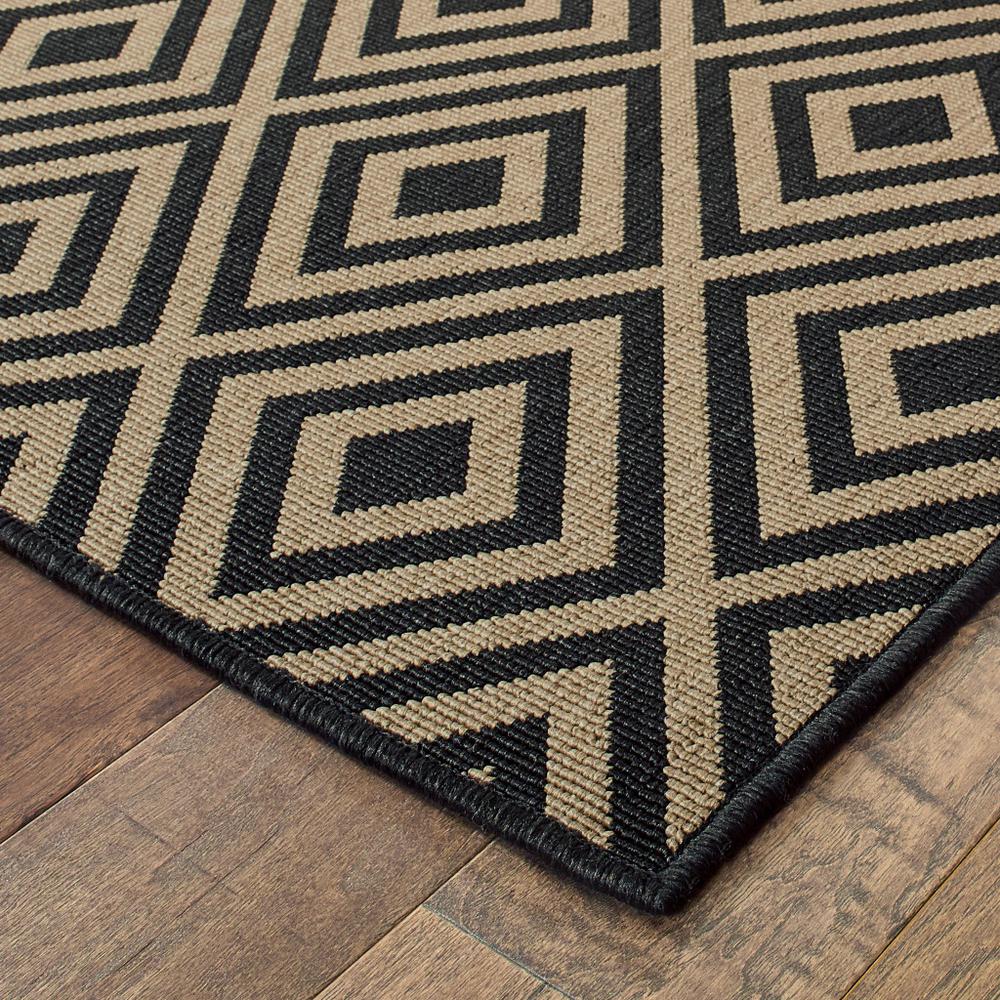9' X 13' Black and Tan Geometric Stain Resistant Indoor Outdoor Area Rug. Picture 4
