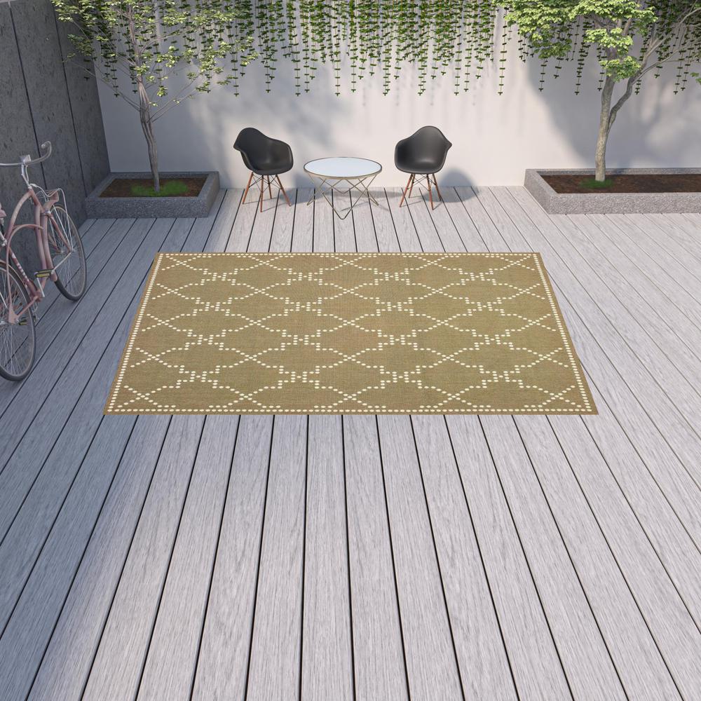 9' X 13' Tan Geometric Stain Resistant Indoor Outdoor Area Rug. Picture 2