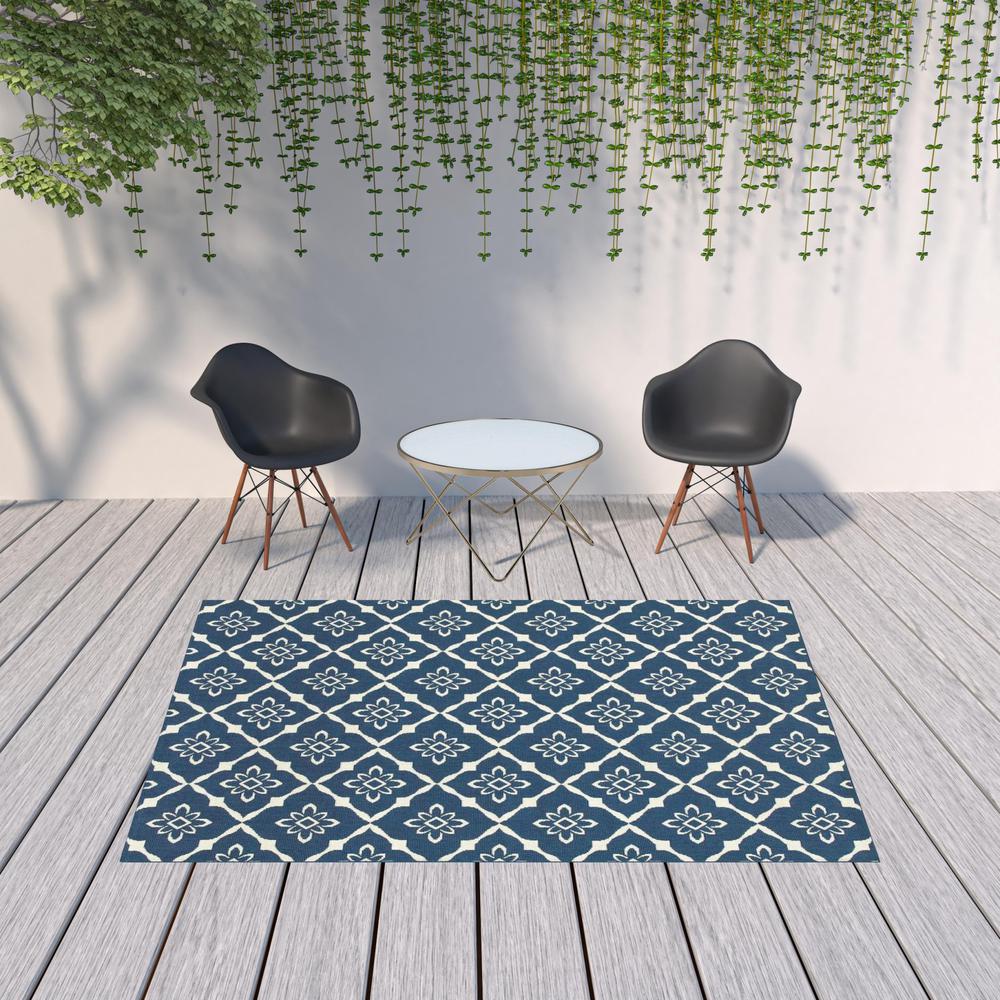 7' x 10' Blue and Ivory Floral Stain Resistant Indoor Outdoor Area Rug. Picture 2