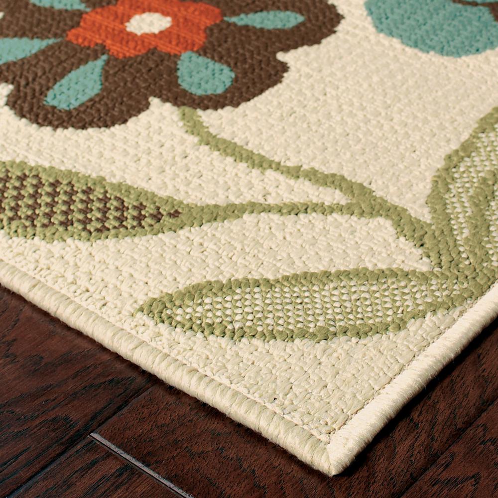 2' X 4' Brown and Ivory Floral Stain Resistant Indoor Outdoor Area Rug. Picture 3
