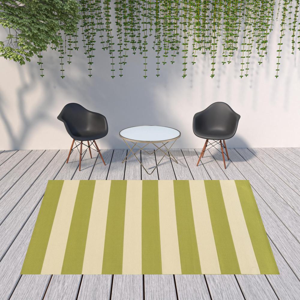 8' x 11' Green and Ivory Geometric Stain Resistant Indoor Outdoor Area Rug. Picture 2
