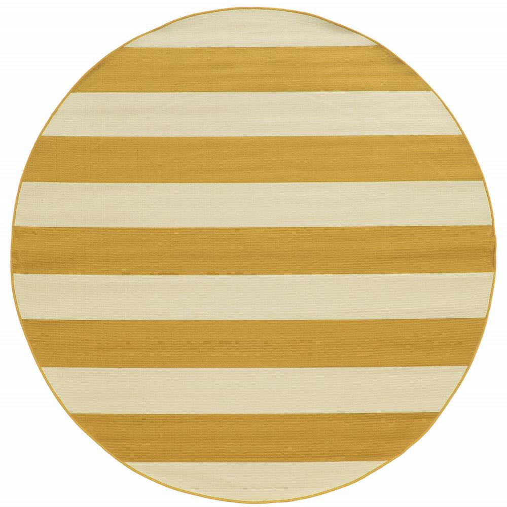 8' x 8' Gold and Ivory Round Geometric Stain Resistant Indoor Outdoor Area Rug. Picture 1
