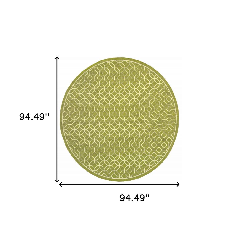 8' x 8' Green and Ivory Round Geometric Stain Resistant Indoor Outdoor Area Rug. Picture 4