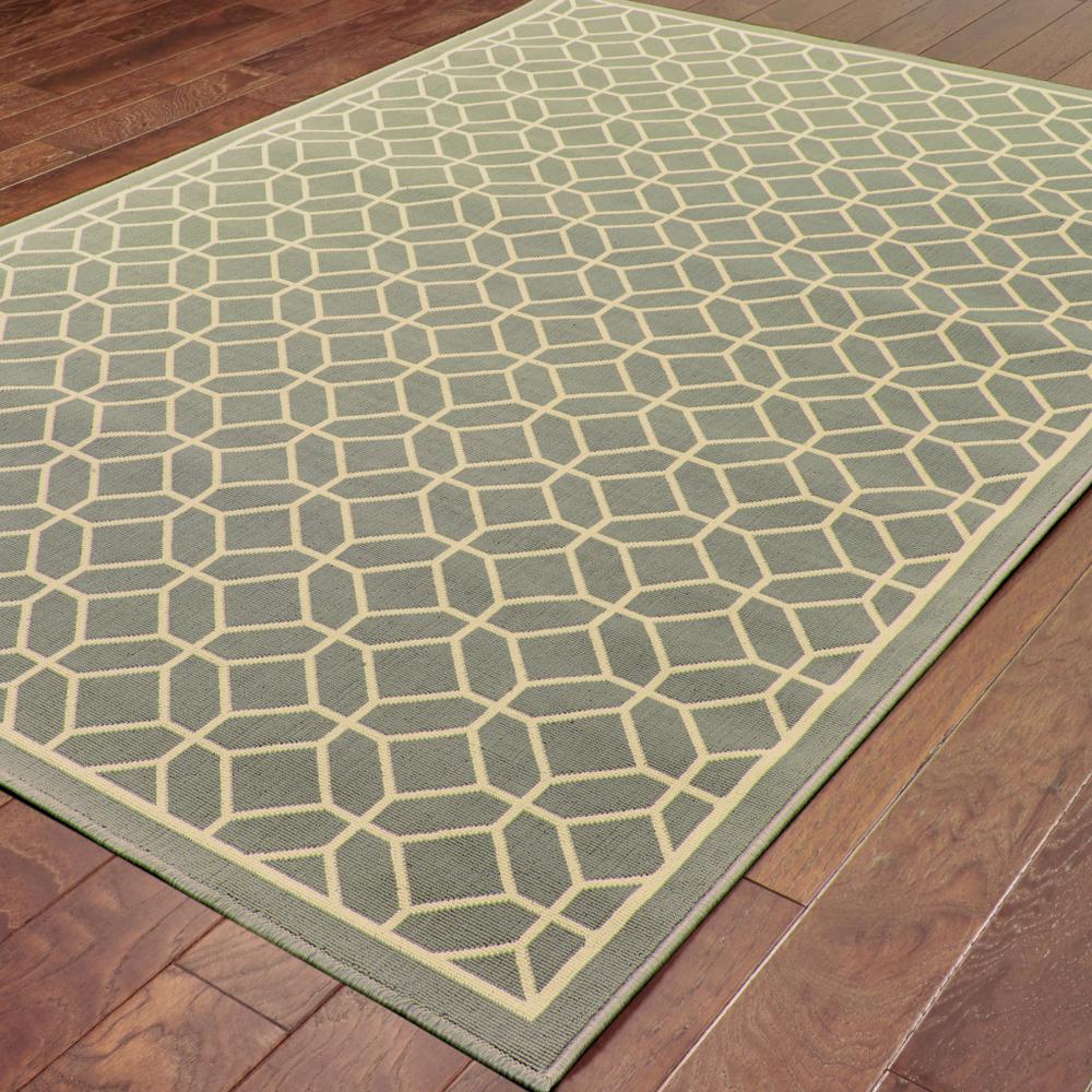5' x 8' Gray and Ivory Geometric Stain Resistant Indoor Outdoor Area Rug. Picture 4