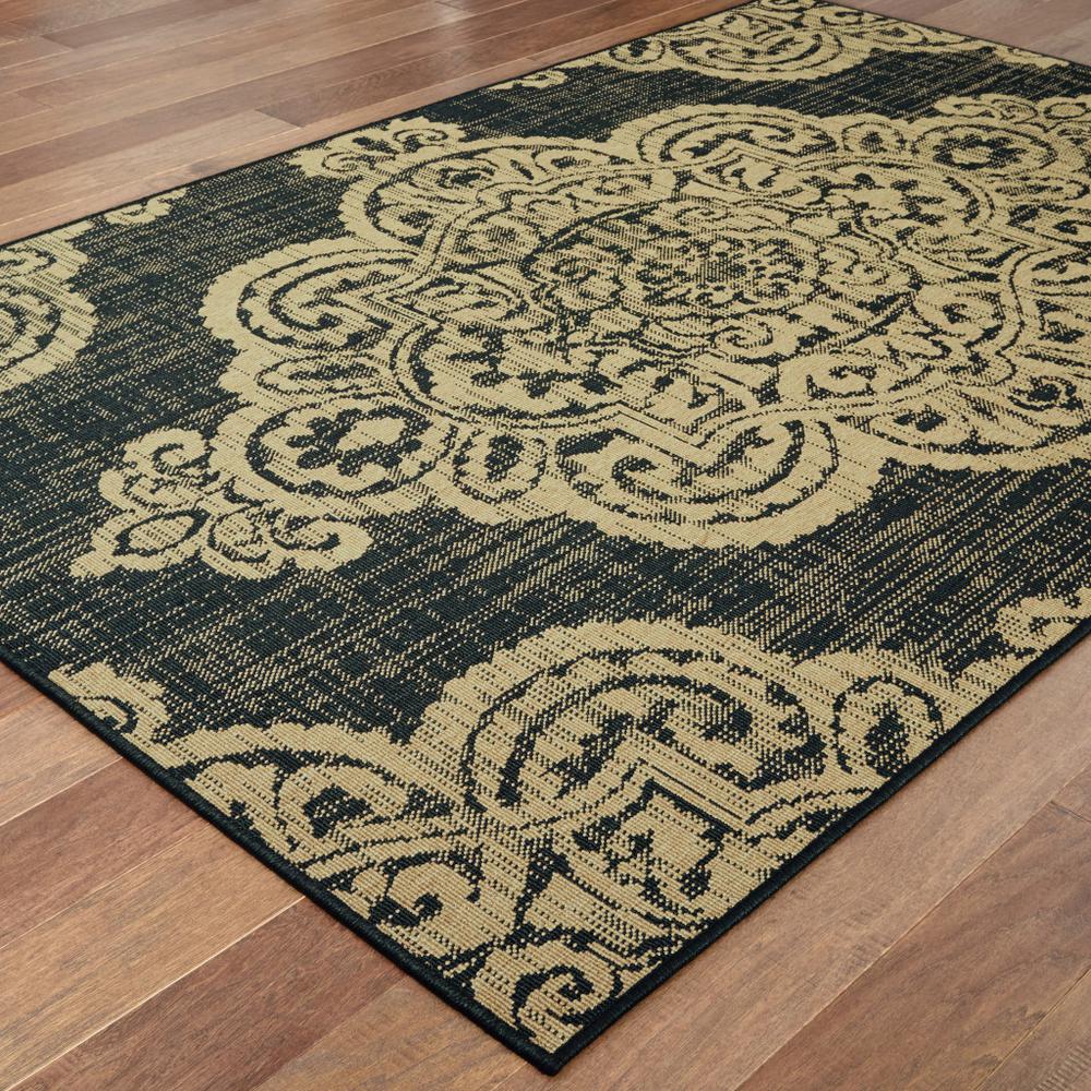 2' X 4' Black and Tan Oriental Stain Resistant Indoor Outdoor Area Rug. Picture 4