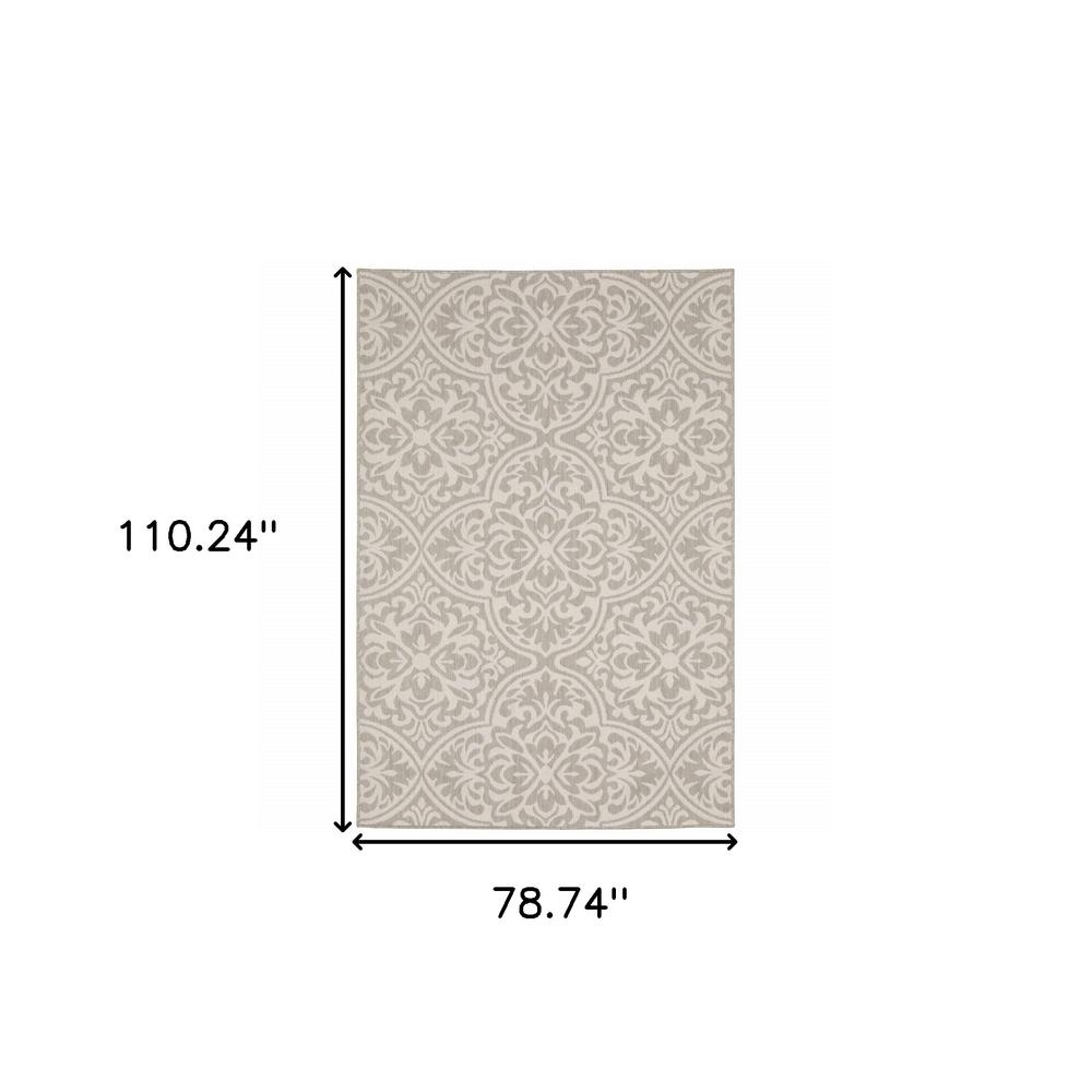 7' x 9' Gray and Ivory Floral Stain Resistant Indoor Outdoor Area Rug. Picture 8