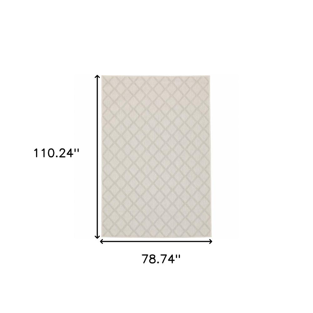 7' x 9' Gray and Ivory Geometric Stain Resistant Indoor Outdoor Area Rug. Picture 9
