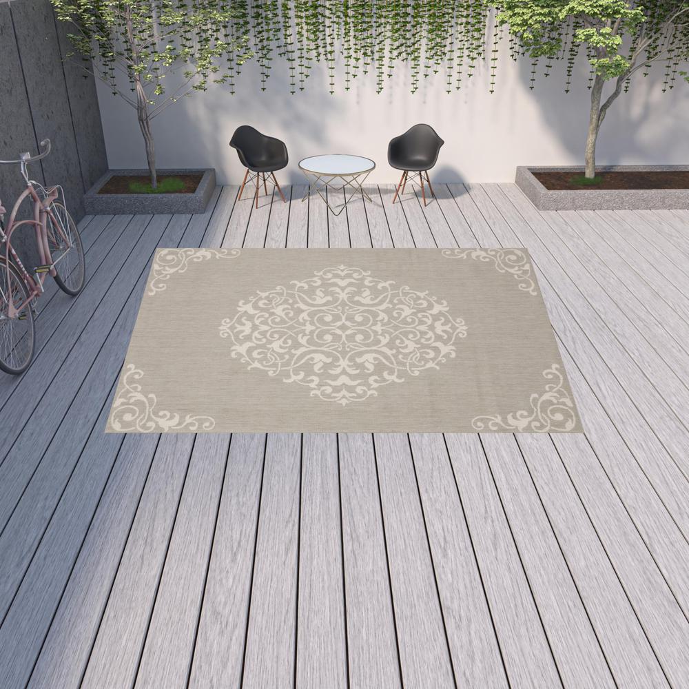 10' x 13' Gray and Ivory Oriental Stain Resistant Indoor Outdoor Area Rug. Picture 2