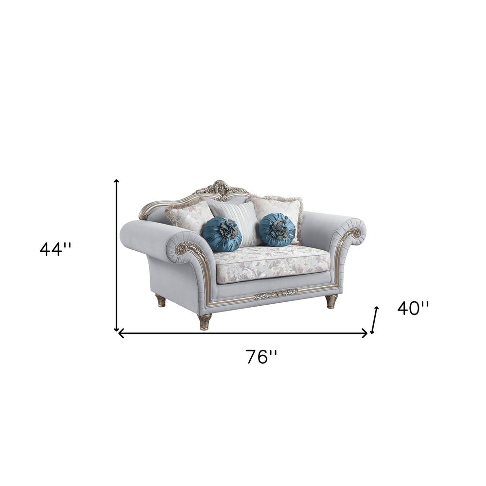 76" Light Gray And Platinum Linen Love Seat And Toss Pillows. Picture 4