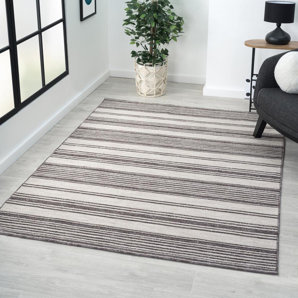 5' X 7' Gray And Ivory Striped Indoor Outdoor Area Rug. Picture 5