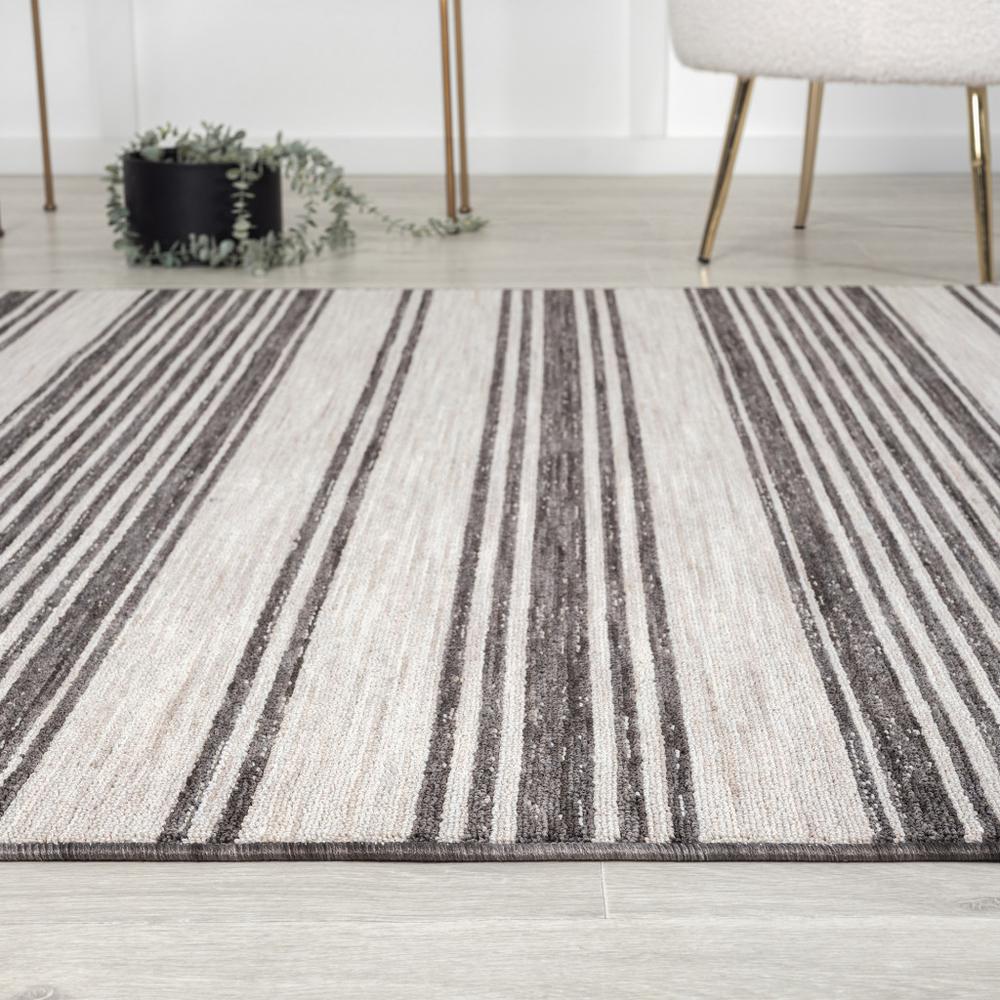 5' X 7' Gray And Ivory Striped Indoor Outdoor Area Rug. Picture 6