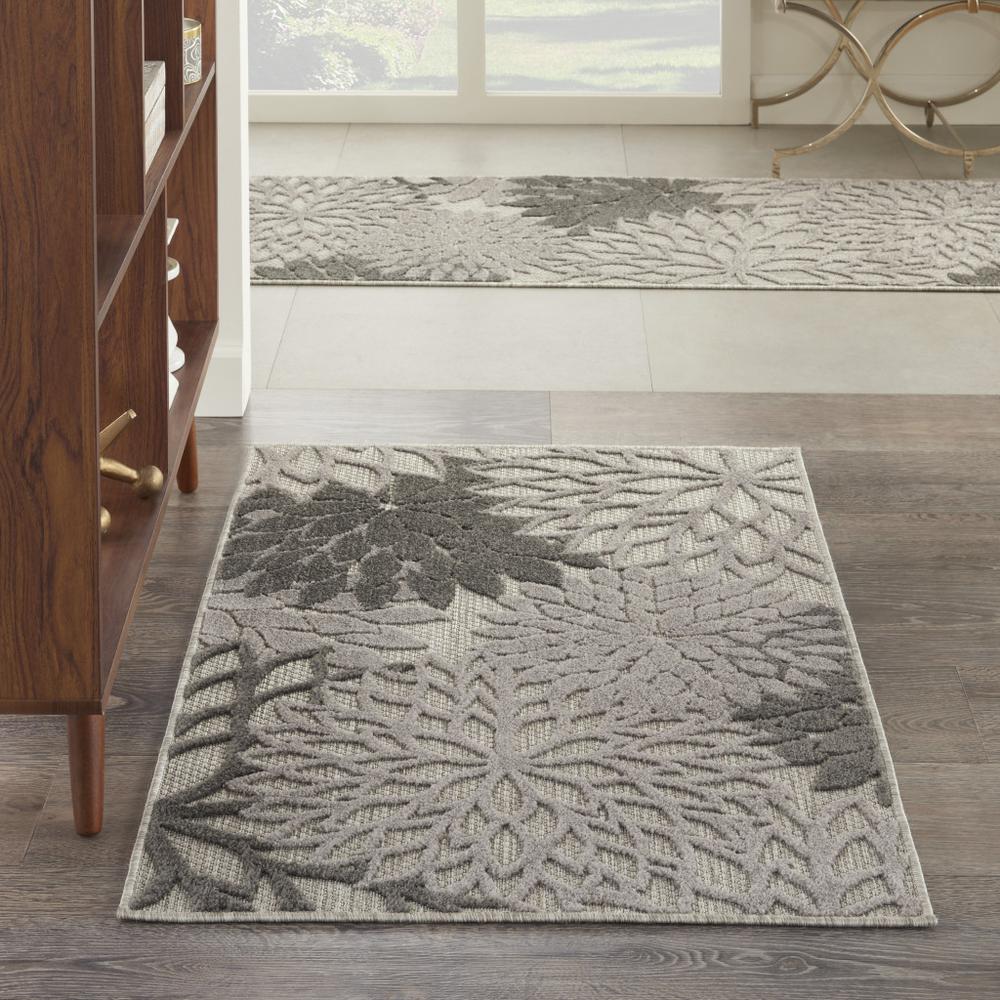 3' X 5' Gray Floral Stain Resistant Non Skid Indoor Outdoor Area Rug. Picture 5