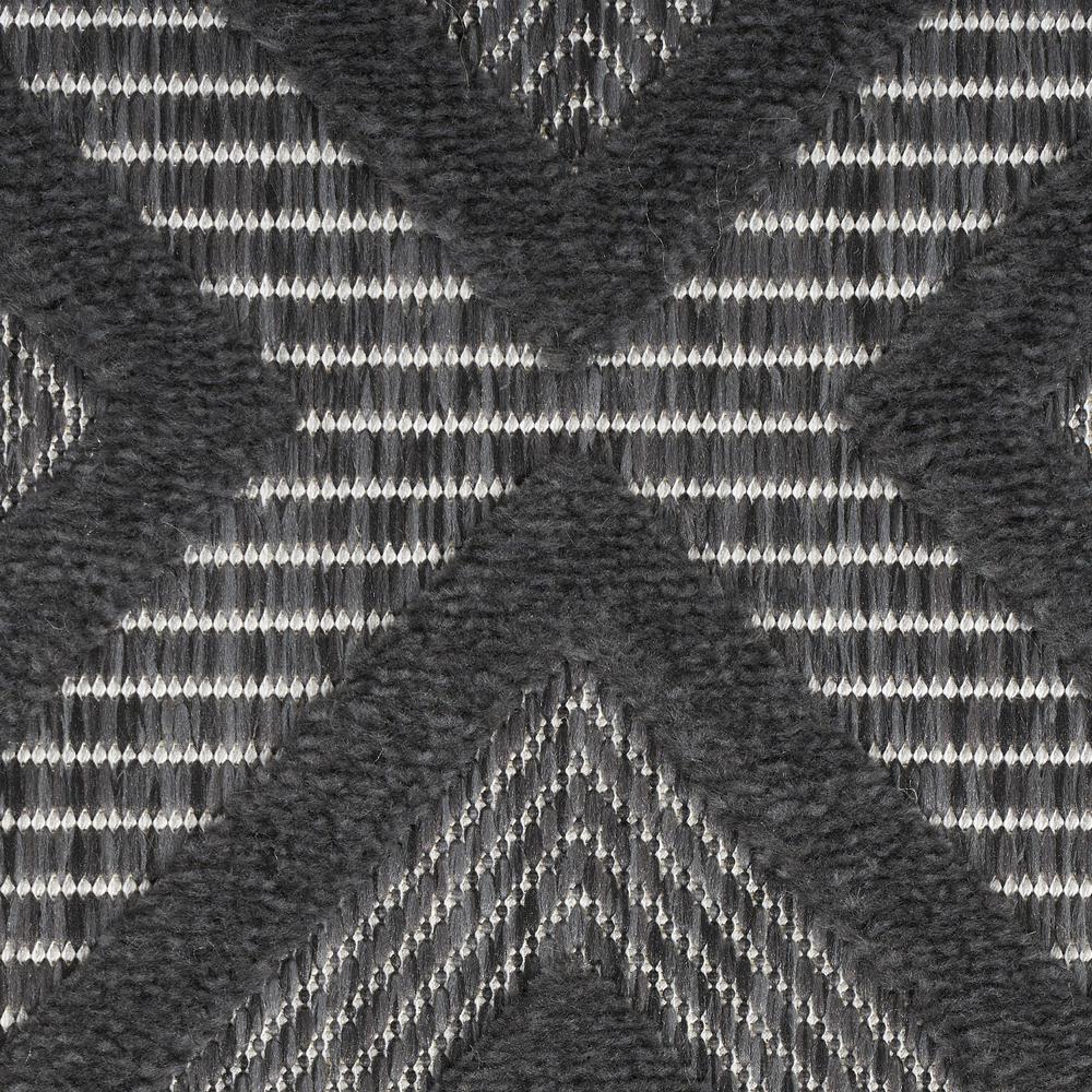 8' X 10' Black Geometric Flatweave Area Rug. Picture 3