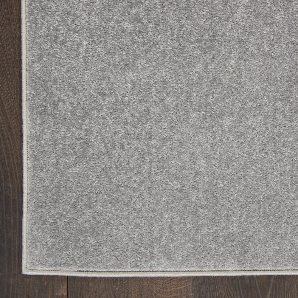 5' X 8' Gray Power Loom Area Rug. Picture 7
