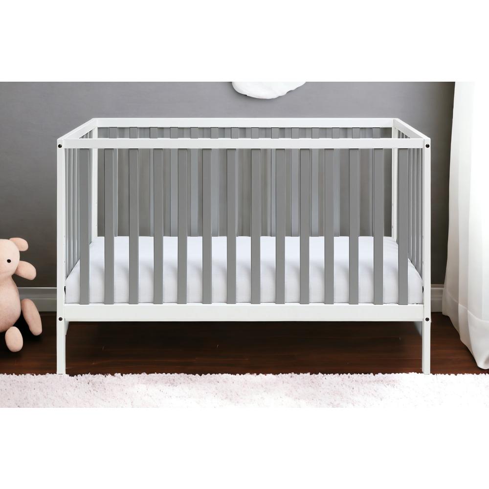 Gray, White Solid, Manufactured Wood Standard Three In One Convertible Crib. Picture 9