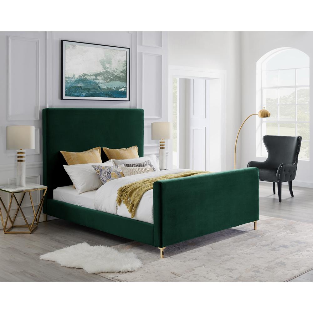 Hunter Green Solid Wood King Upholstered Velvet Bed. Picture 6