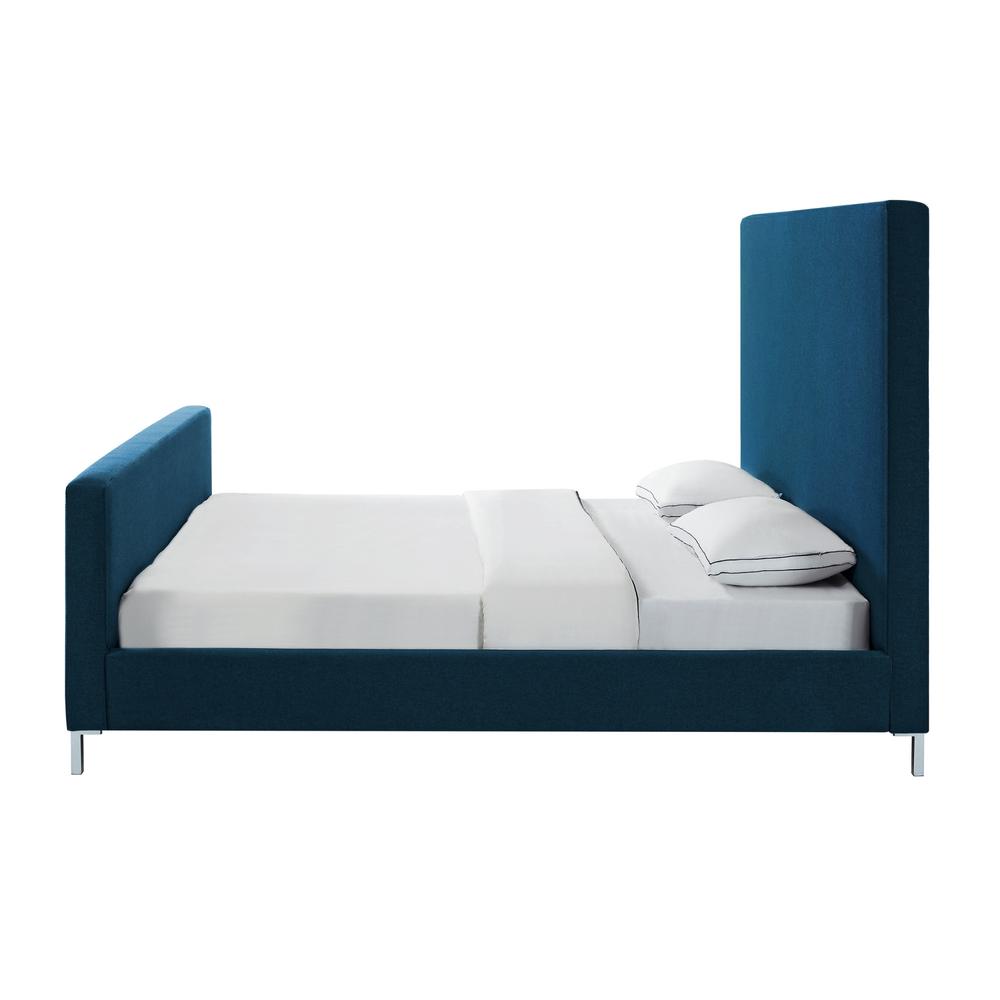 Denim Blue Solid Wood King Upholstered Linen Bed. Picture 4