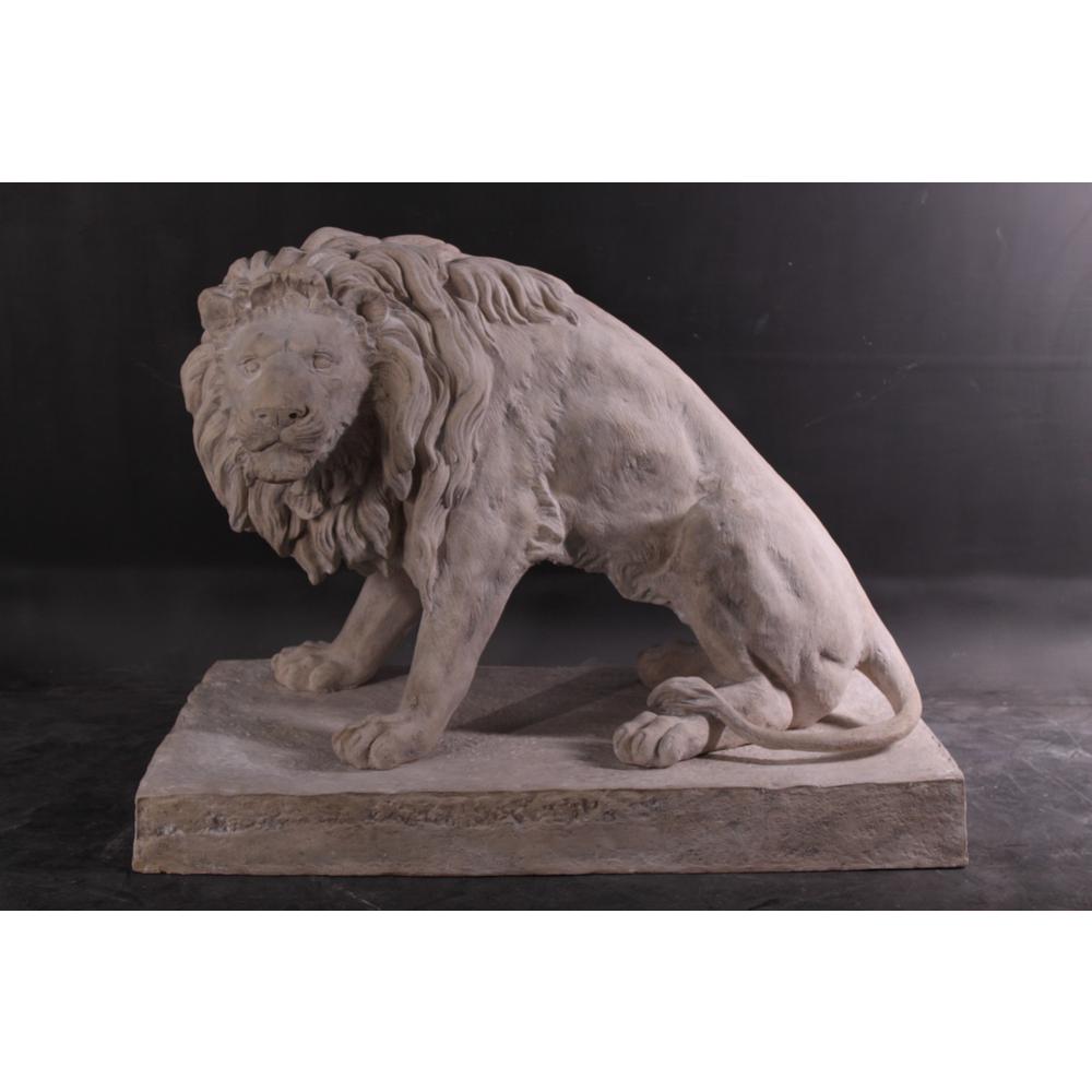 Symmetrical Pair of 39 Inch Entry Lions in Rough Stone. Picture 2
