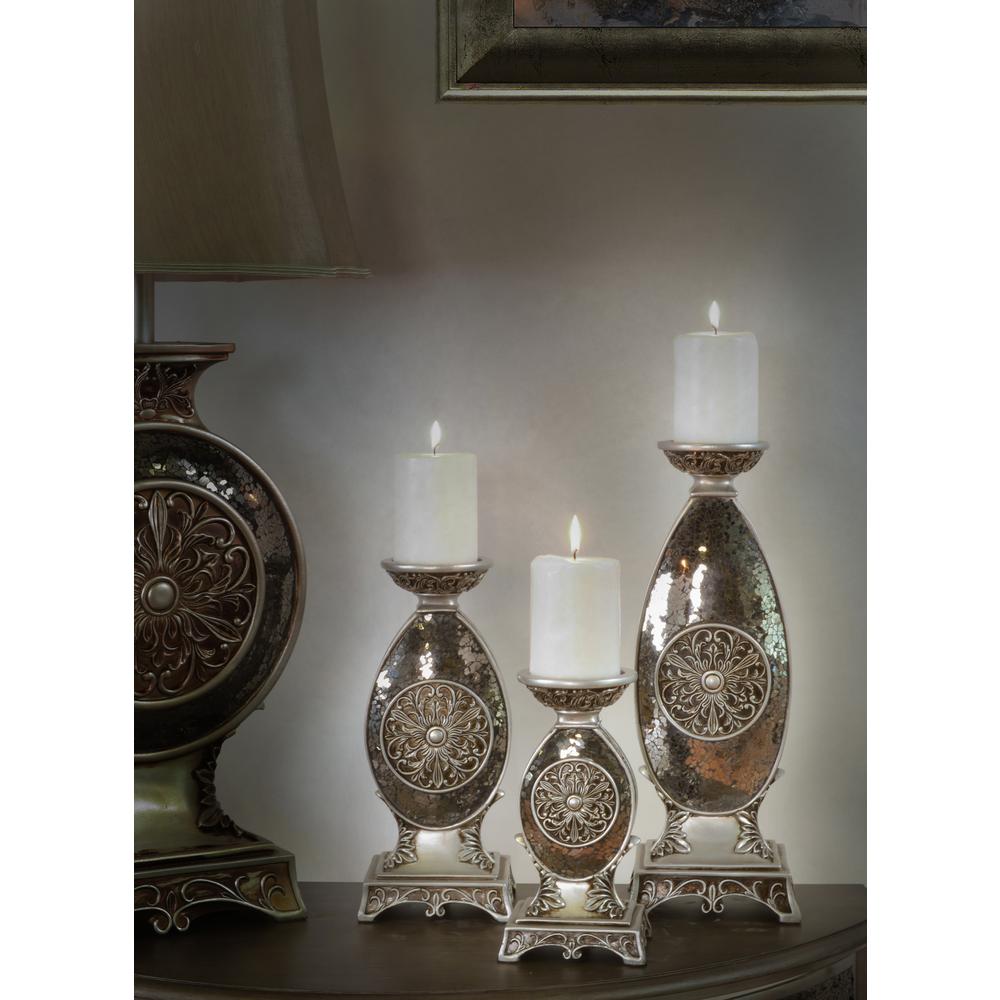 Laviere Candleholders Set of 3. Picture 1