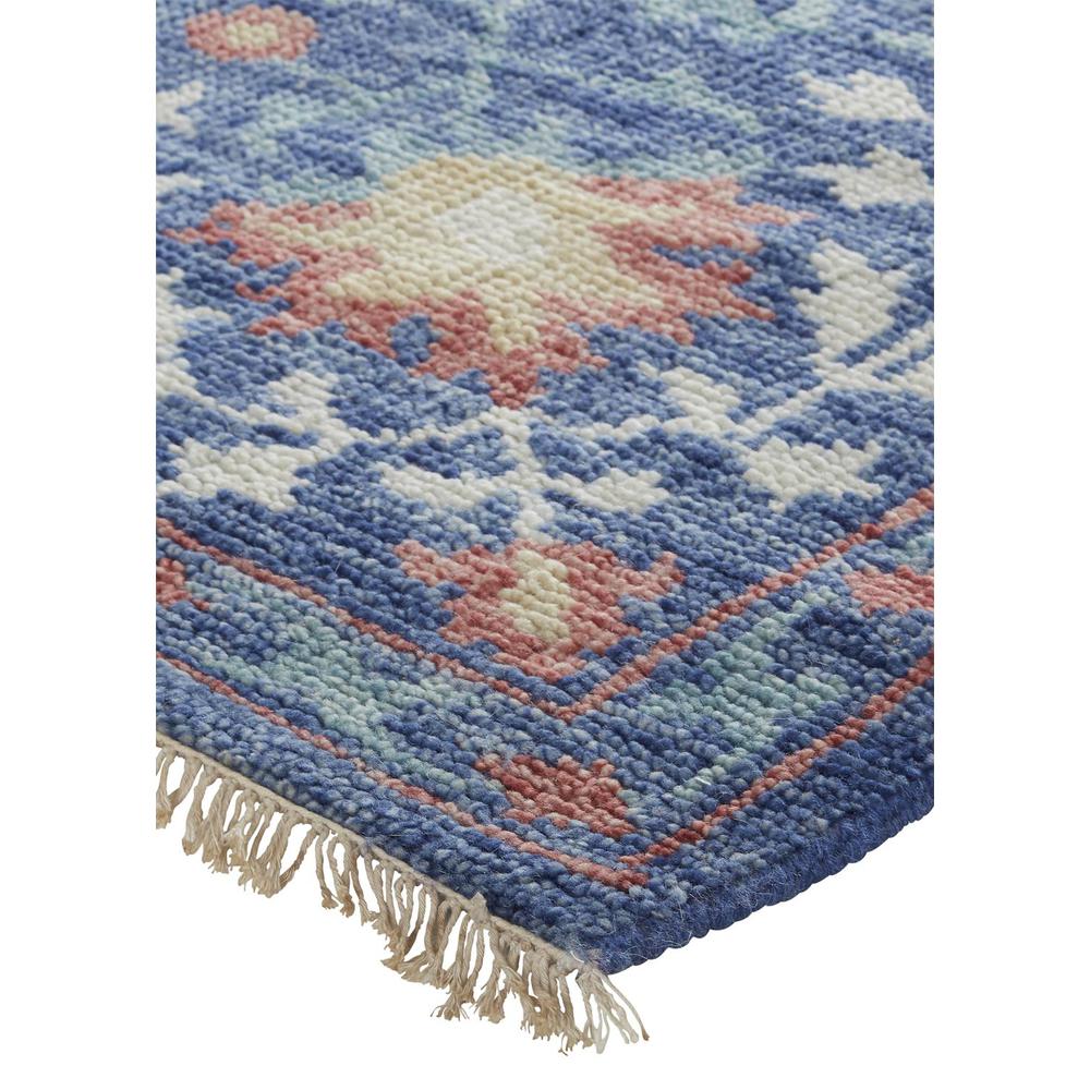 Beall Luxury Wool Rug, Ornamental Floral, Classic Blue, 2ft x 3ft Accent Rug, BEA6713FBLU000P00. Picture 3