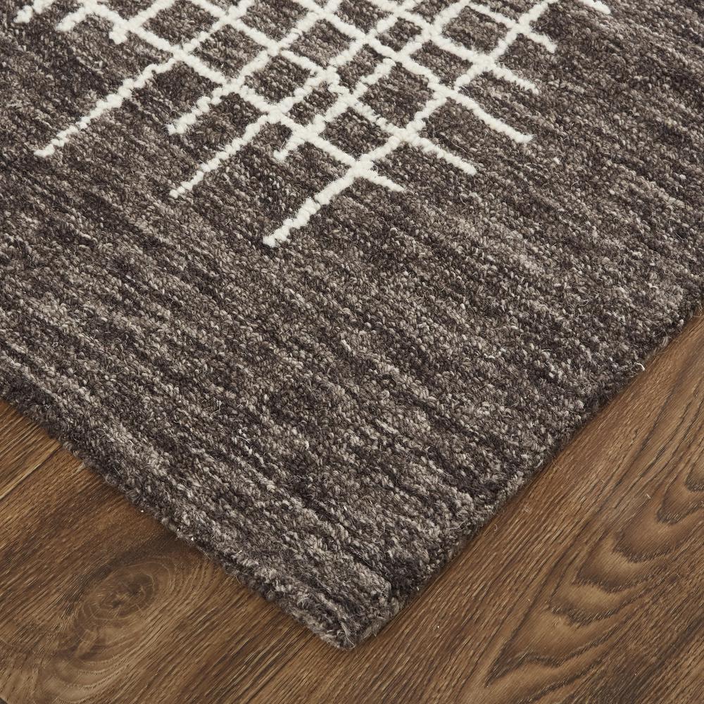 Maddox Modern Tufted Architectural Area Rug, Chocolate Brown, 5ft x 8ft 14ft, MDX8630FBRN000E10. Picture 3