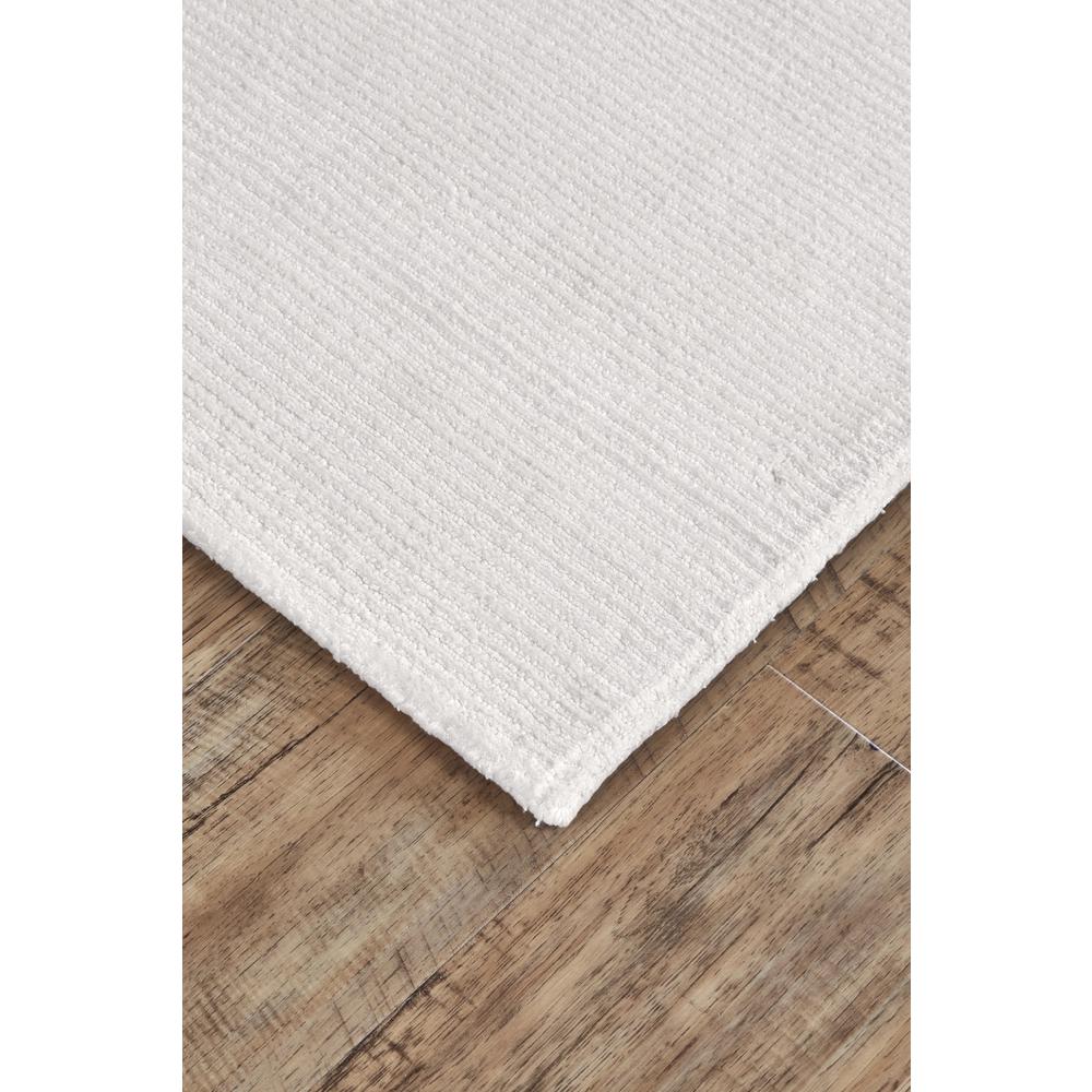 Batisse Plush Viscose Hand Loomed Rug, Bright White, 3ft-6in x 5ft-6in Accent Rug, 6698717FWHT000C50. Picture 3