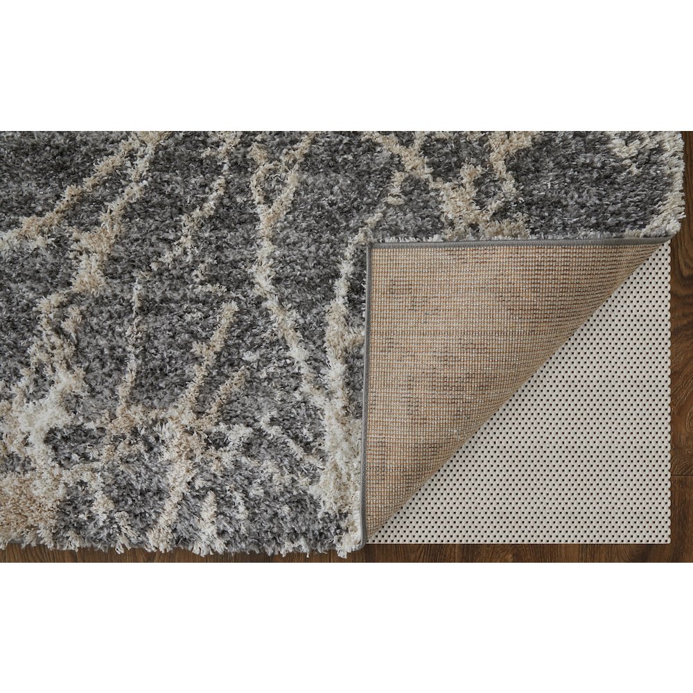 Mynka Transitional Abstract, Gray/Ivory, 2'-6" x 8' Runner. Picture 4