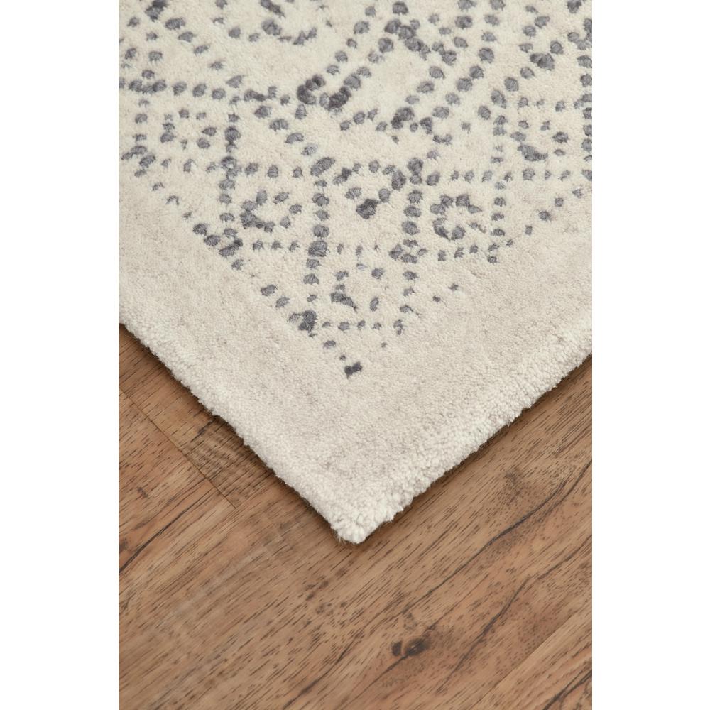 Modern Family Premium Wool Rug, Floral Dots, Ivory/Warm Gray, 8ft x 10ft, Area Rug, I59R8044IVYGRYF00. Picture 2