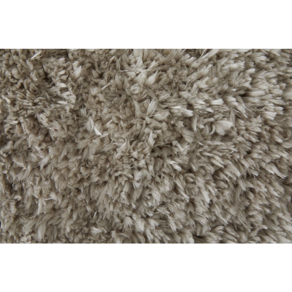 Darian Modern Solid, Ivory, 4' x 6' Accent Rug. Picture 6