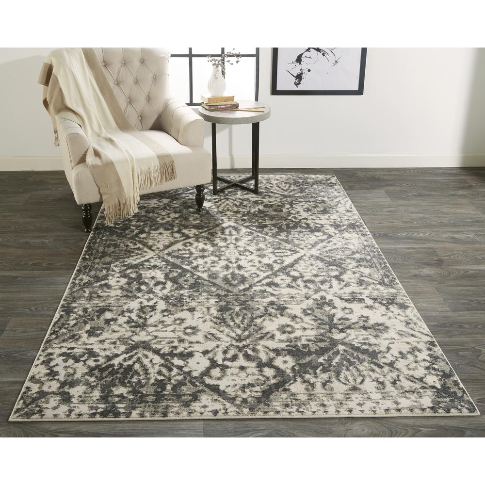 Kano Distressed Medallion Diamond Rug, Ivory/Gray, 5ft-3in x 7ft-6in Area Rug, 8643876FCHLIVYE76. Picture 1