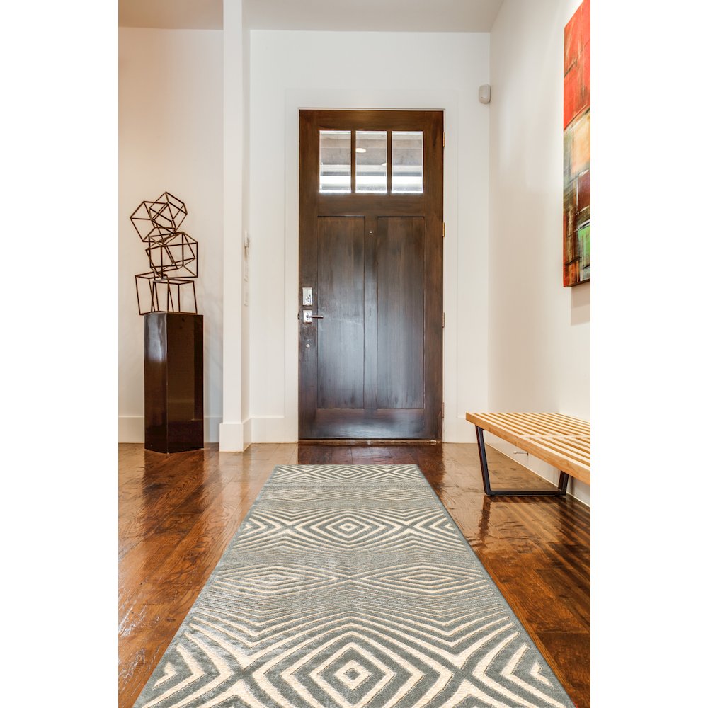 Saphir Callo Modern Abstract, Tan/Gray, 2'-6" x 8' Runner. Picture 2