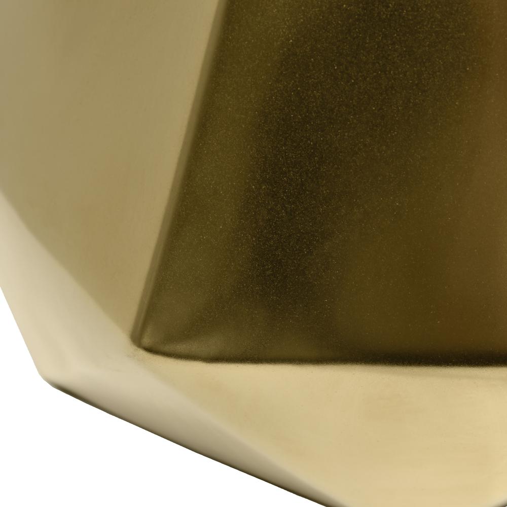 Solid Pyramid Table Lamp, Gold. Picture 7