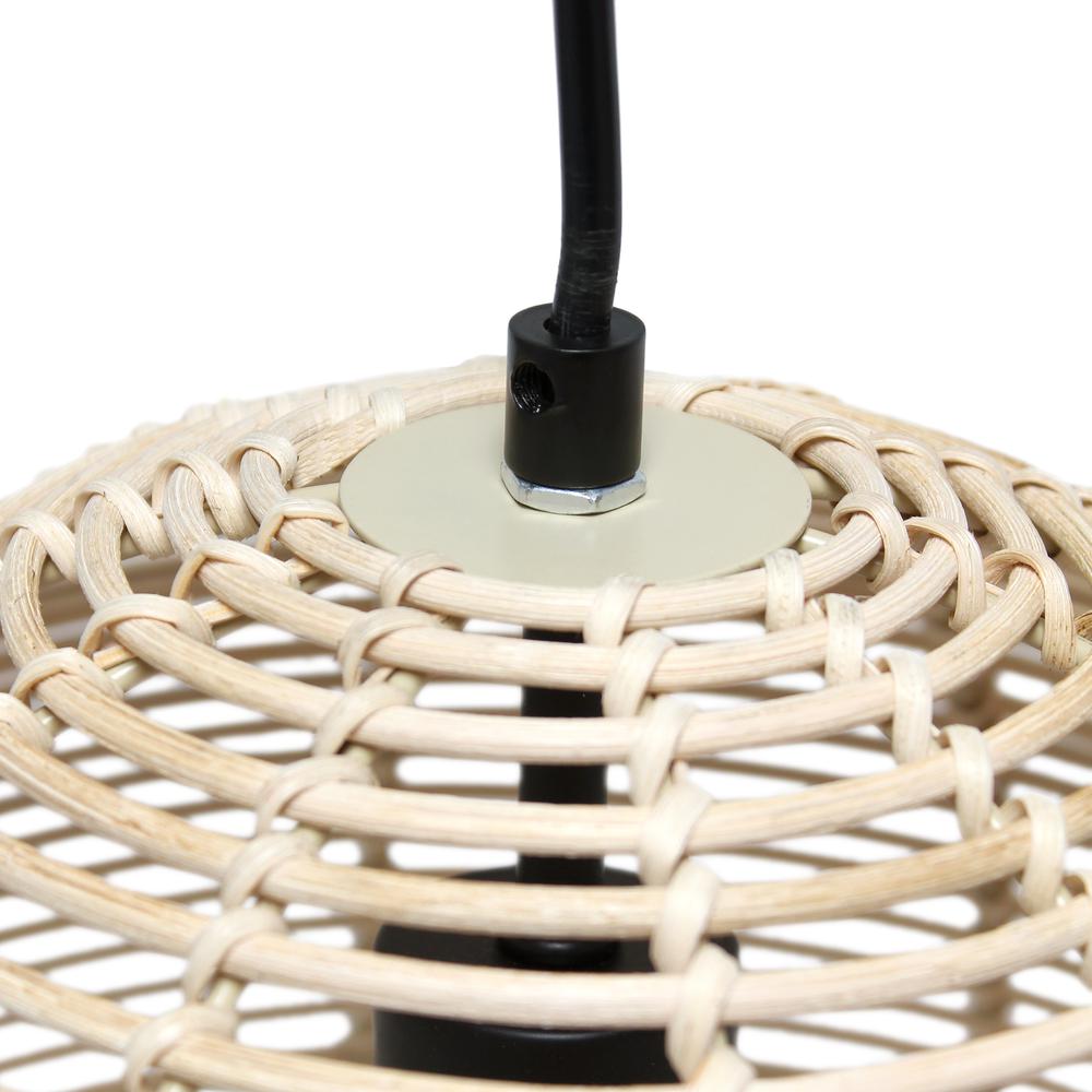 Ball Shaped Rattan Pendant. Picture 1