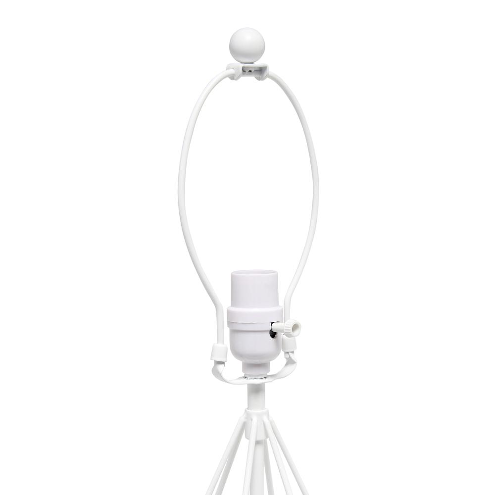 Wired Metal Table Lamp, White Matte. Picture 6