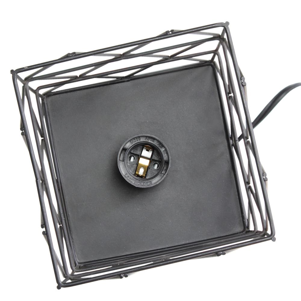 Black Geometric Square Metal Table Lamp. Picture 9